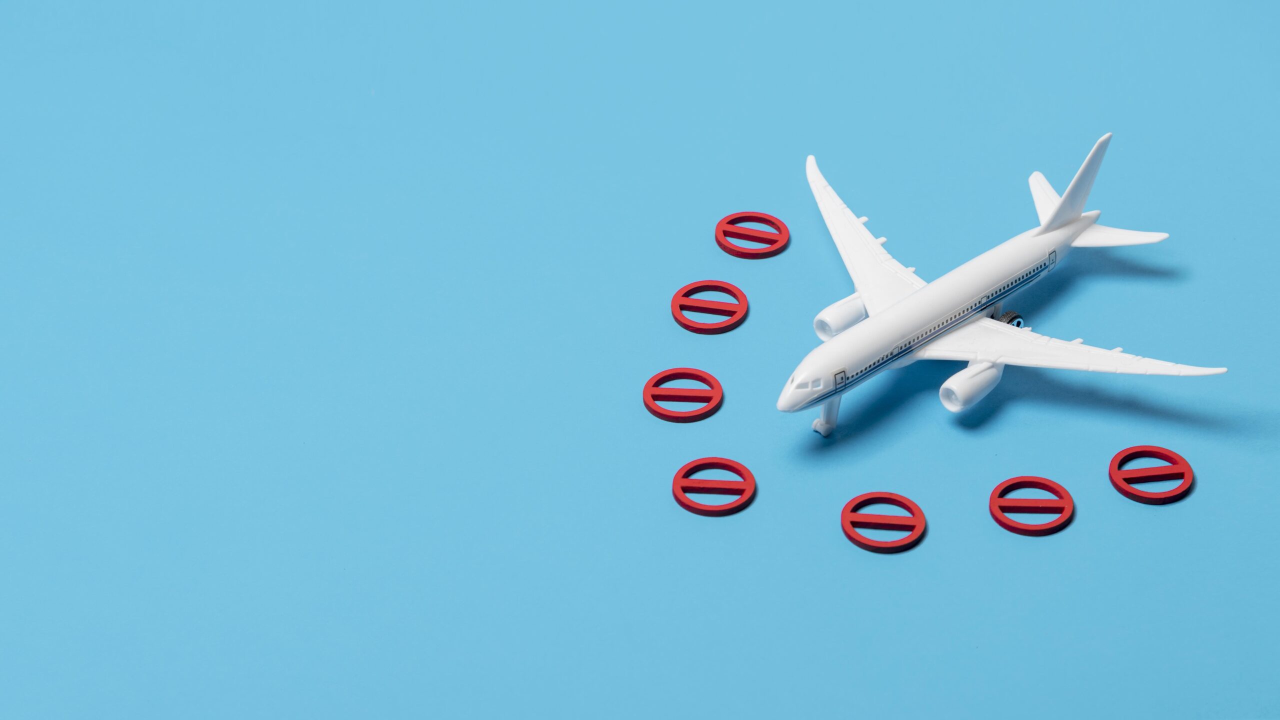 united airlines flight ua770 emergency diversion
